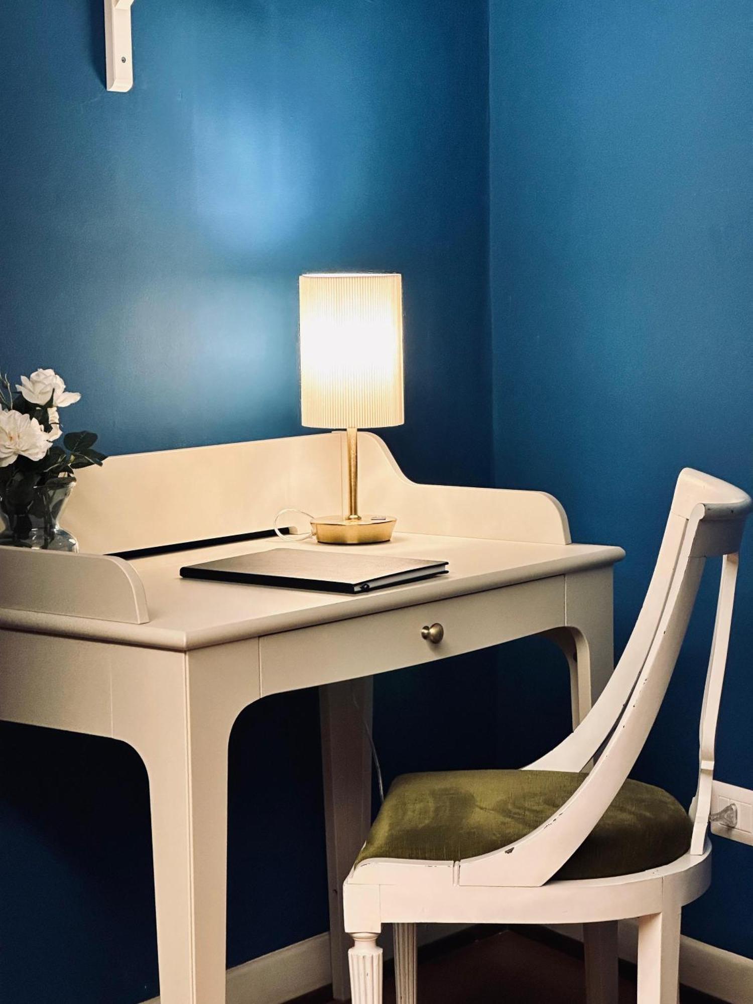 Nerino House, Elegante E Tranquillo Appartamento A 5 Minuti Dal Duomo Milano Esterno foto